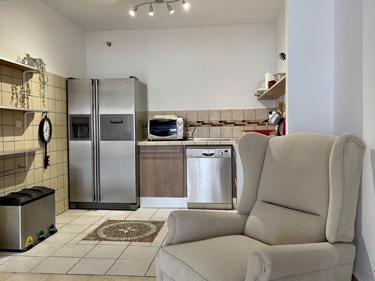 Apartamento Alyanna มิฮาส ภายนอก รูปภาพ