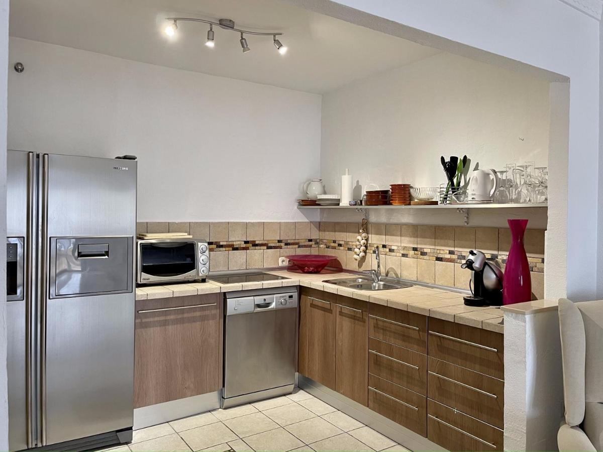 Apartamento Alyanna มิฮาส ภายนอก รูปภาพ